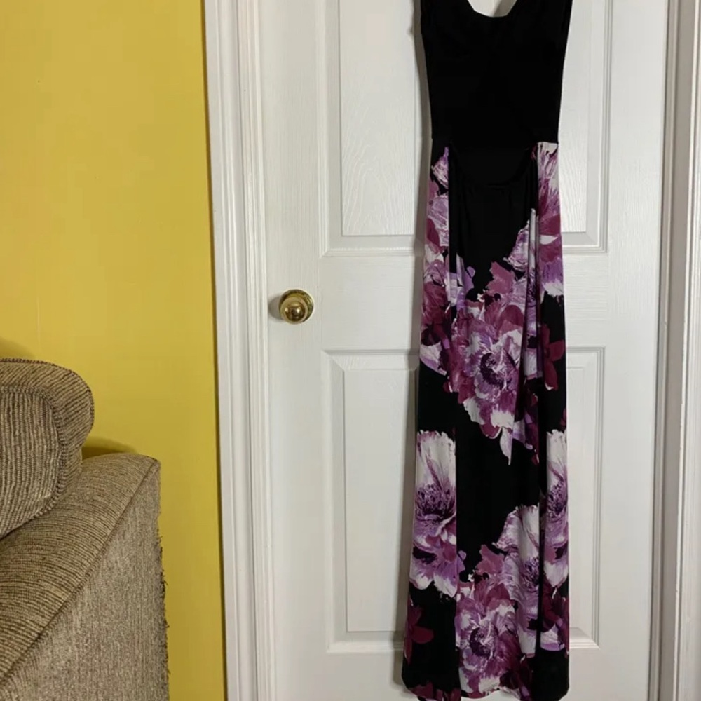 Open Back Maxi Dress - Picture 3 of 4